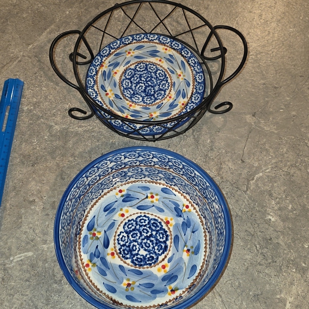 (J30) Temptations Blue and White Patterned Bowl Set